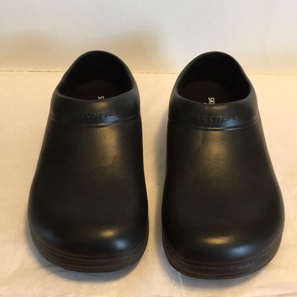 skechers slip resistant mens